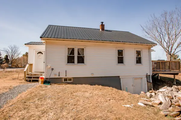 213 S Belfast Avenue, Augusta, ME 04330