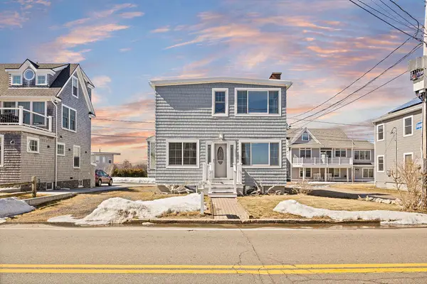446 Atlantic Avenue, Wells, ME 04090