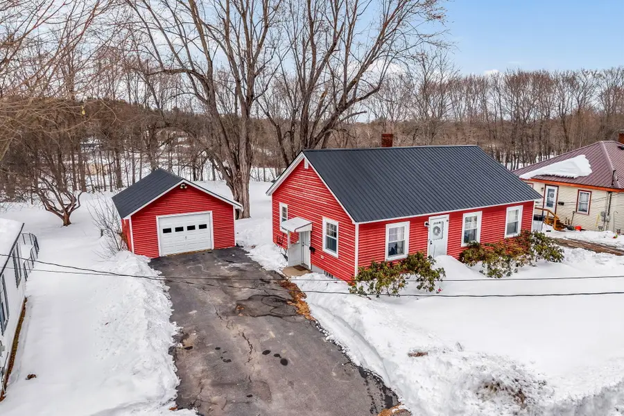 6 Hillcrest Street, Gardiner, ME 04345 - #2