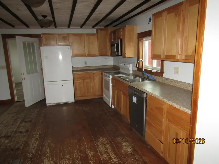 535 Enfield Road, Lincoln, ME 04457 - #3