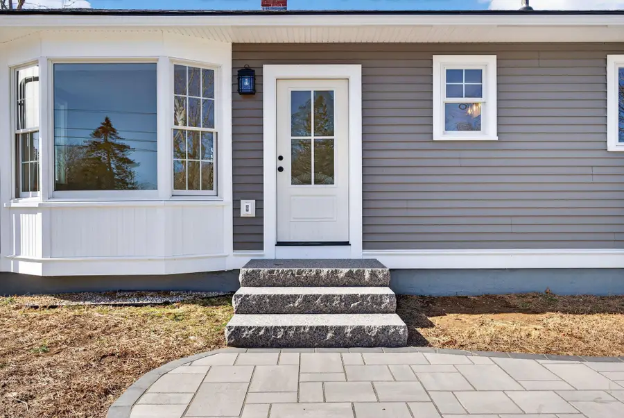 2 Labonte Avenue E, Saco, ME 04072 - #3