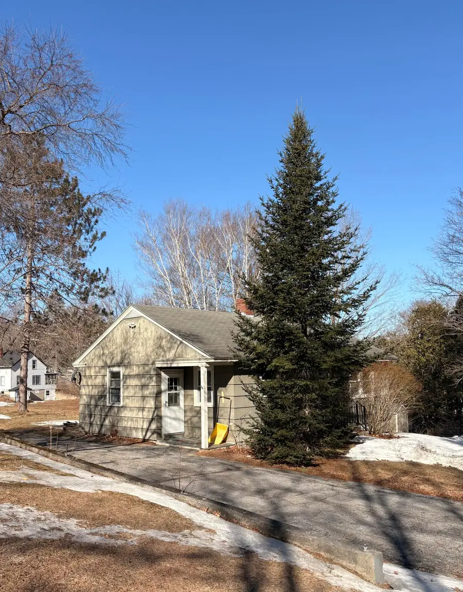 9 Maple Street, Wilton, ME 04294 - #3