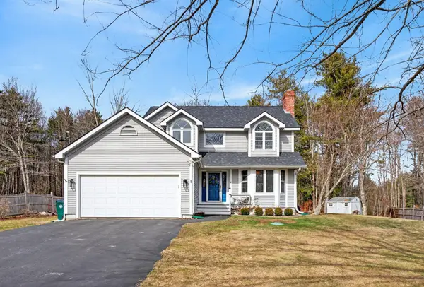 8 Rockwood Drive, Biddeford, ME 04005