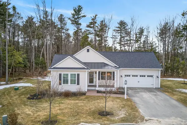 24 Maxwell Woods Drive #15, Cape Elizabeth, ME 04107