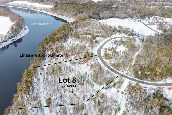 9 Commons Drive, Lewiston, ME 04240