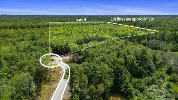 9 Dogwood Circle, Kennebunk, ME 04043