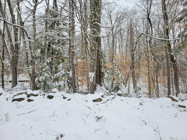 582 W West Fryeburg Road, Fryeburg, ME 04037