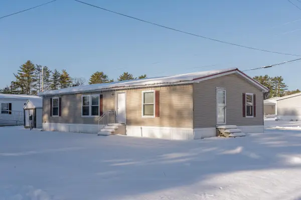 16 Village Green Road, Waterville, ME 04901
