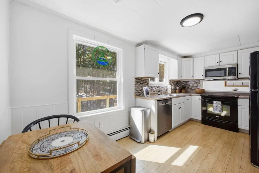 76 Johnson Road, Falmouth, ME 04105 - #3