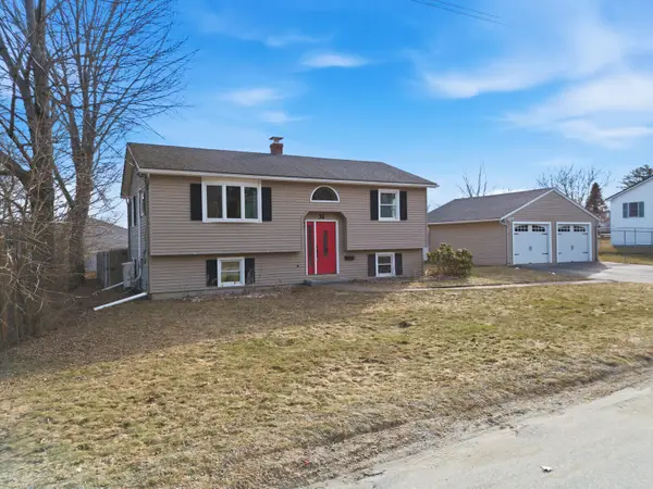 30 Yeaton Street, Waterville, ME 04901