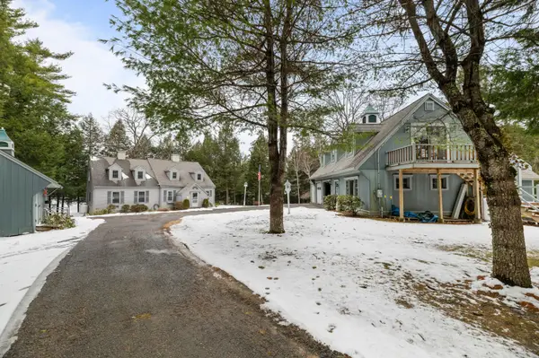 542 Hanson Road, China, ME 04358