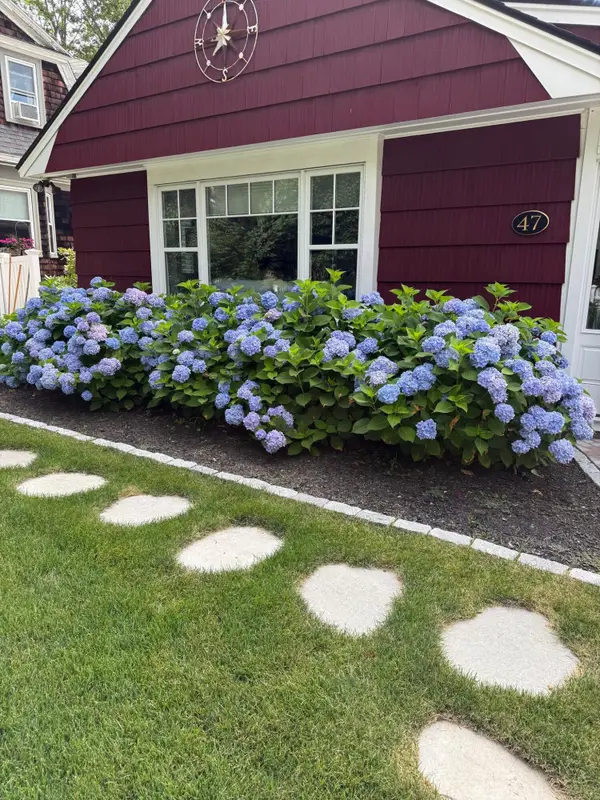 47 Long Sands Road, York, ME 03909