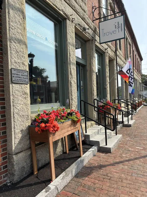 36 E Main Street, Searsport, ME 04974