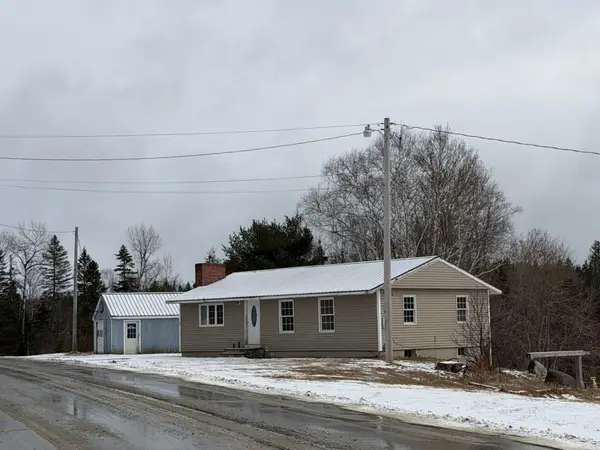 178 School House Road, Orient, ME 04471