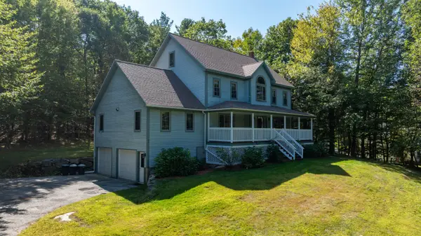 81 Madison Drive, Naples, ME 04055