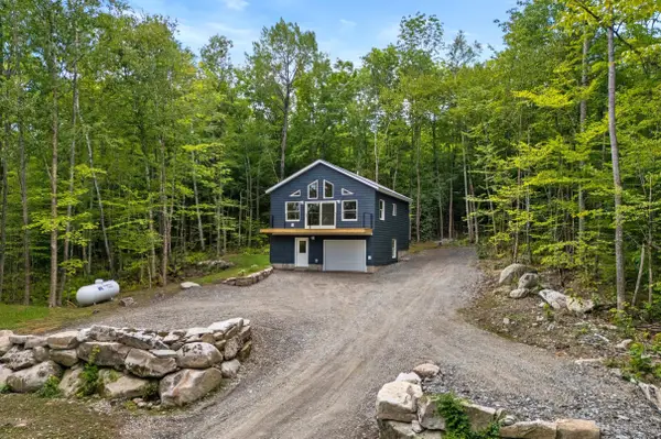 113 Bunker Lane, Hartland, ME 04943