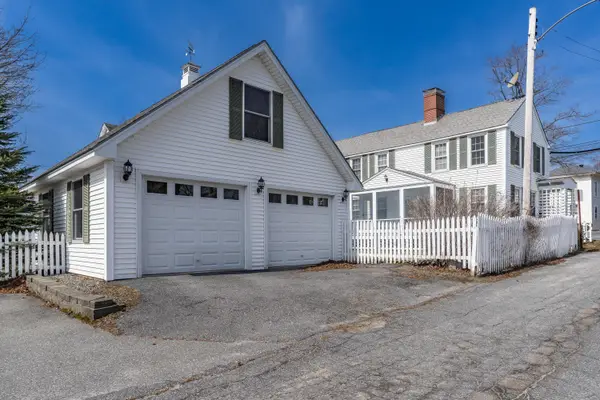 26 Grove Street, Bath, ME 04530