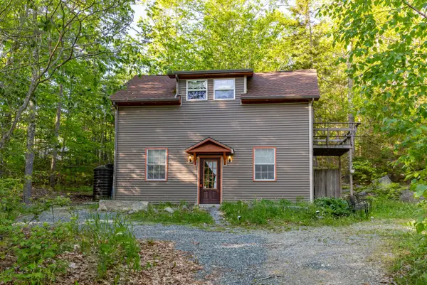 57 Sunset Road, Dedham, ME 04429