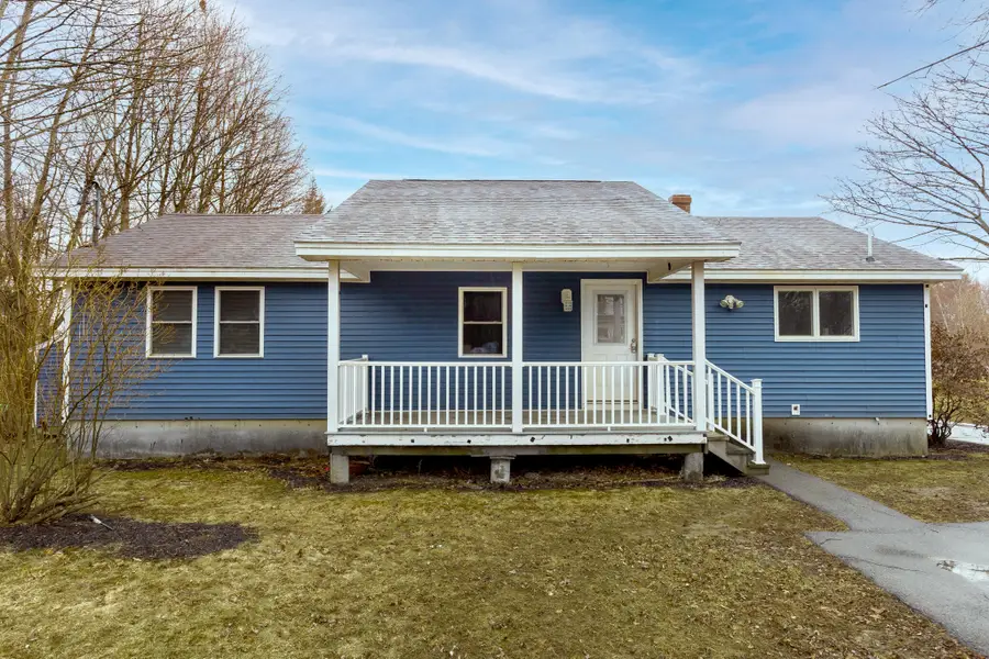 1806 Hammond Street, Hermon, ME 04401 - #2