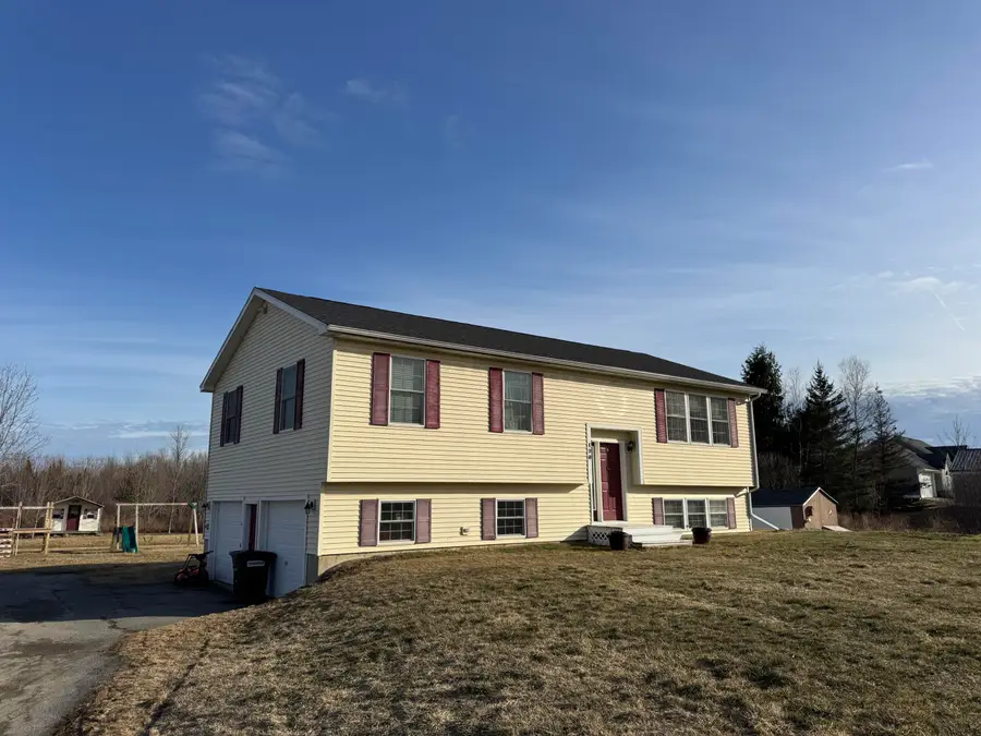 190 Smith Road, Hermon, ME 04401 - #2