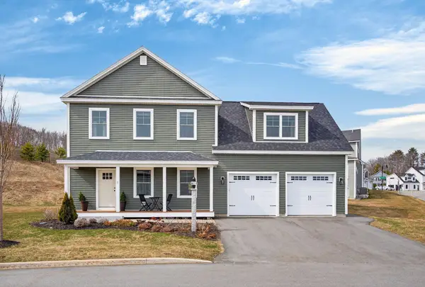 1 Waxwing Lane #45, Falmouth, ME 04105