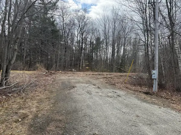 44 Chicoine Avenue, Auburn, ME 04210