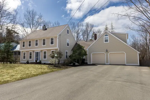 39 Woodland Drive, Bangor, ME 04401