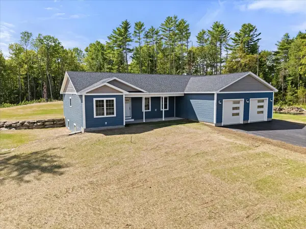 633 Streamside Avenue, Hermon, ME 04401
