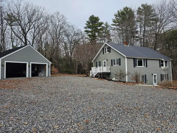 34 Carsley Road, Harrison, ME 04040