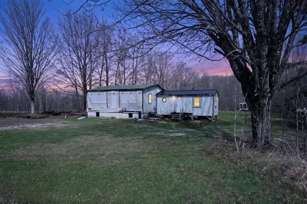 401 Canaan Road, Pittsfield, ME 04967