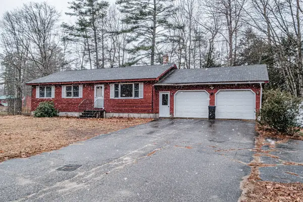 9 Merganser Lane, Topsham, ME 04086