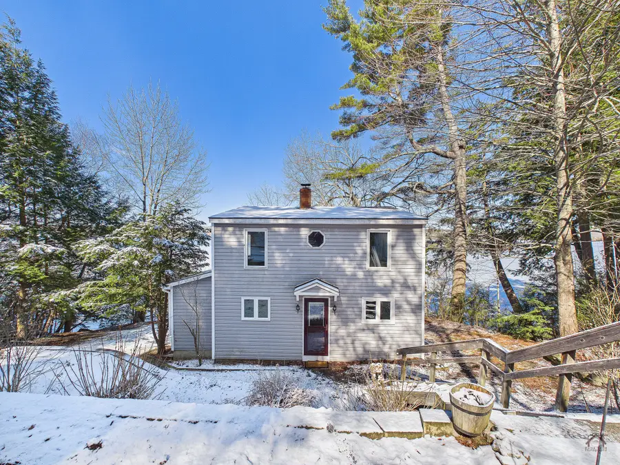 956 Memorial Drive, Winthrop, ME 04364 - #2