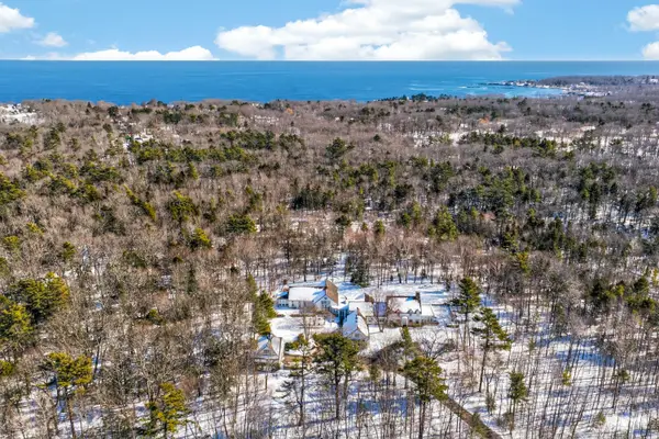 3 Canter Lane, Cape Elizabeth, ME 04107