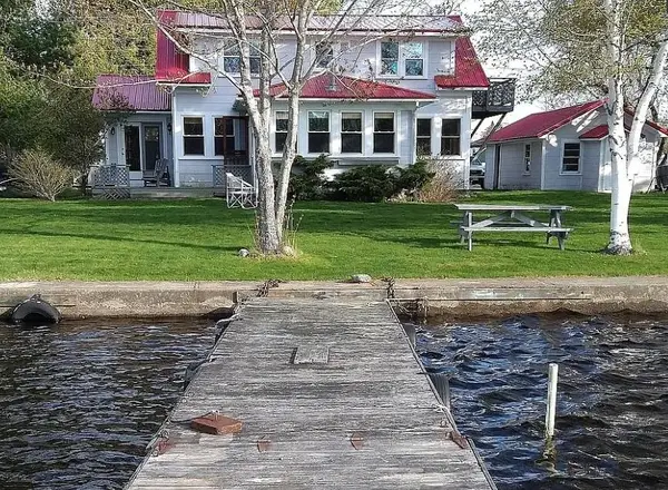 13 River Street, Princeton, ME 04668