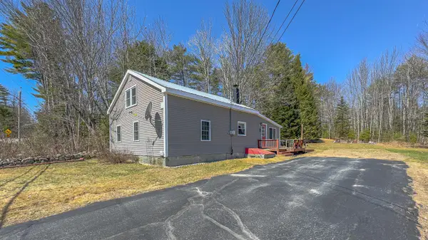 513 S High Street, Bridgton, ME 04009