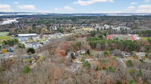 106 Village Brook Road, Yarmouth, ME 04096