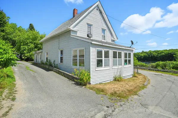 2 King Street, Fairfield, ME 04937