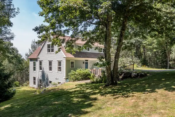 24 White Tail Drive, Rockport, ME 04856
