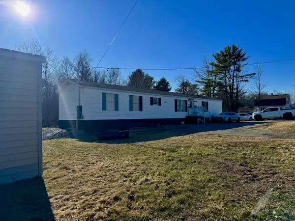 36 Main Street, Detroit, ME 04929