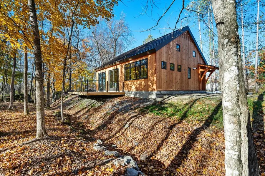 8 River Road, Detroit, ME 04929 - #2