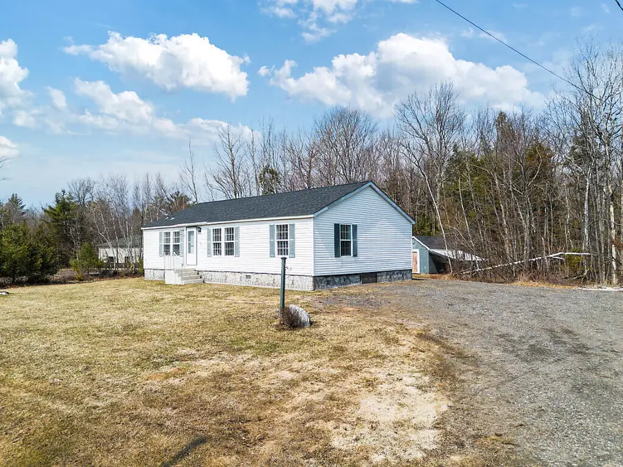 269 Summer Street, Oakland, ME 04963 - #2