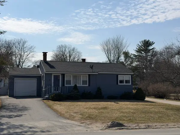 26 Broadway, Machias, ME 04654