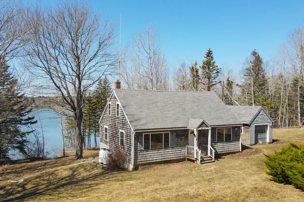 519 Island Avenue, Spruce Head, ME 04859 - #1