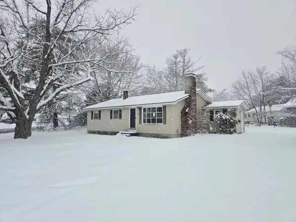 29 Hutchinson Drive, Augusta, ME 04330