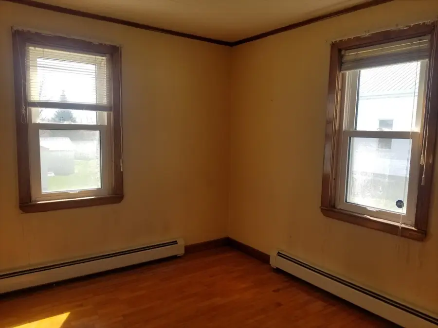 18 Vernon Avenue, Limestone, ME 04750 - #3