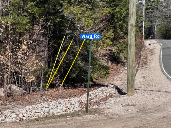 11 Ward Road, Sebago, ME 04029