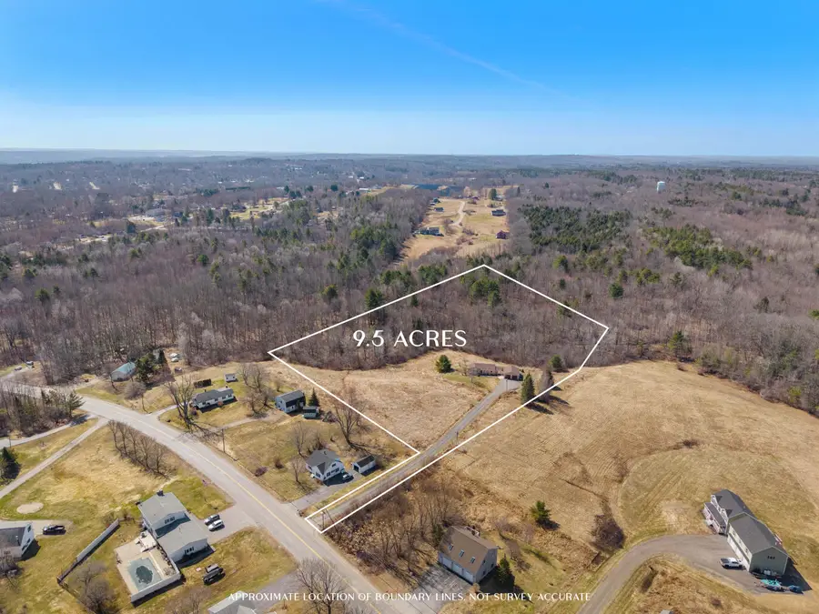 18 Walker Lane, Farmingdale, ME 04344 - #2