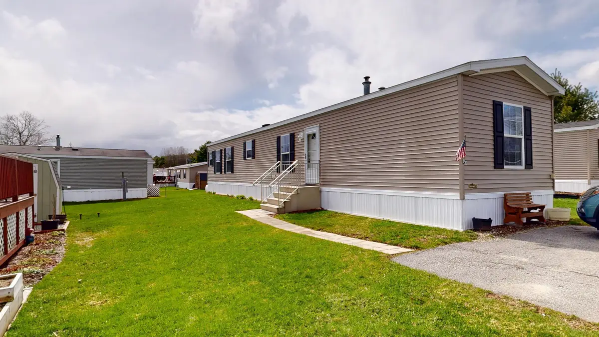 4 Sheldon Place, Lewiston, ME 04240 - #1