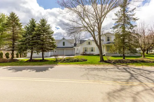 27 Fowler Road, Cape Elizabeth, ME 04107