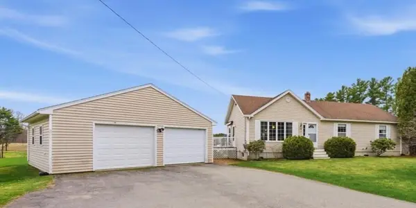 136 Stirling Road, Warren, ME 04864